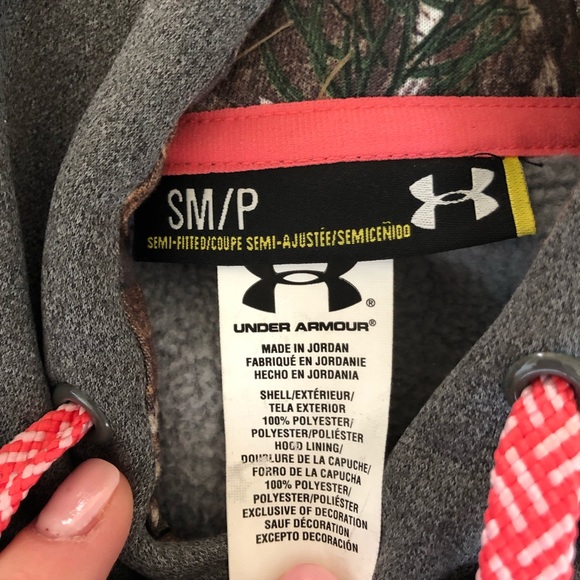 Women’s Camo detail hoodie - Picture 3 of 6